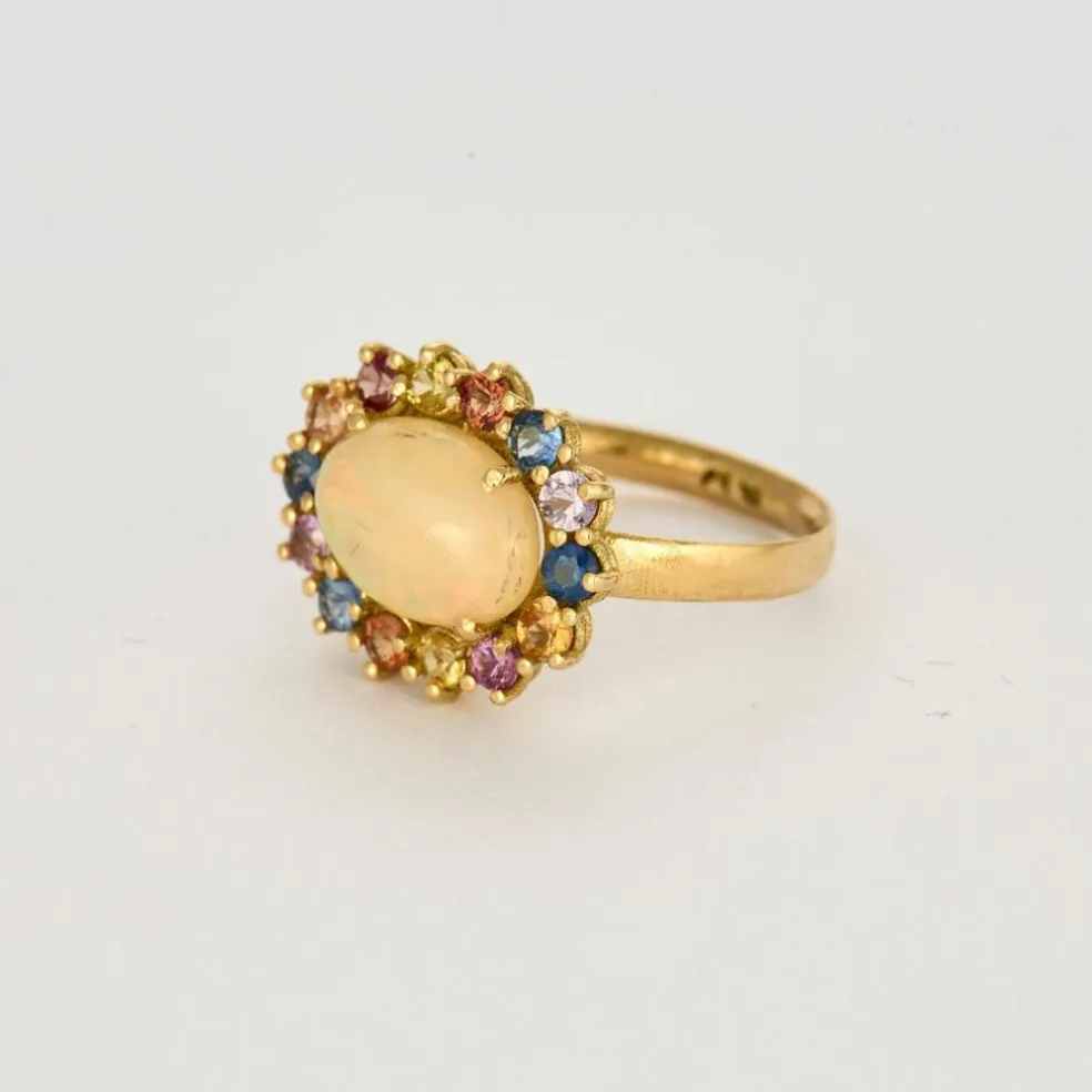 Bague or jaune, opale 5cts, saphirs multicolores