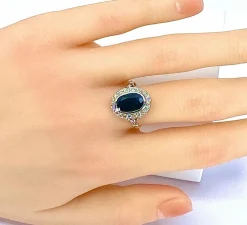 Bague or jaune, or blanc, saphir 3,48 carats et diamants
