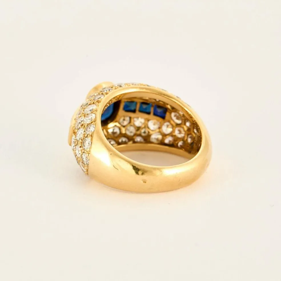 Bague or jaune pavage diamants saphirs