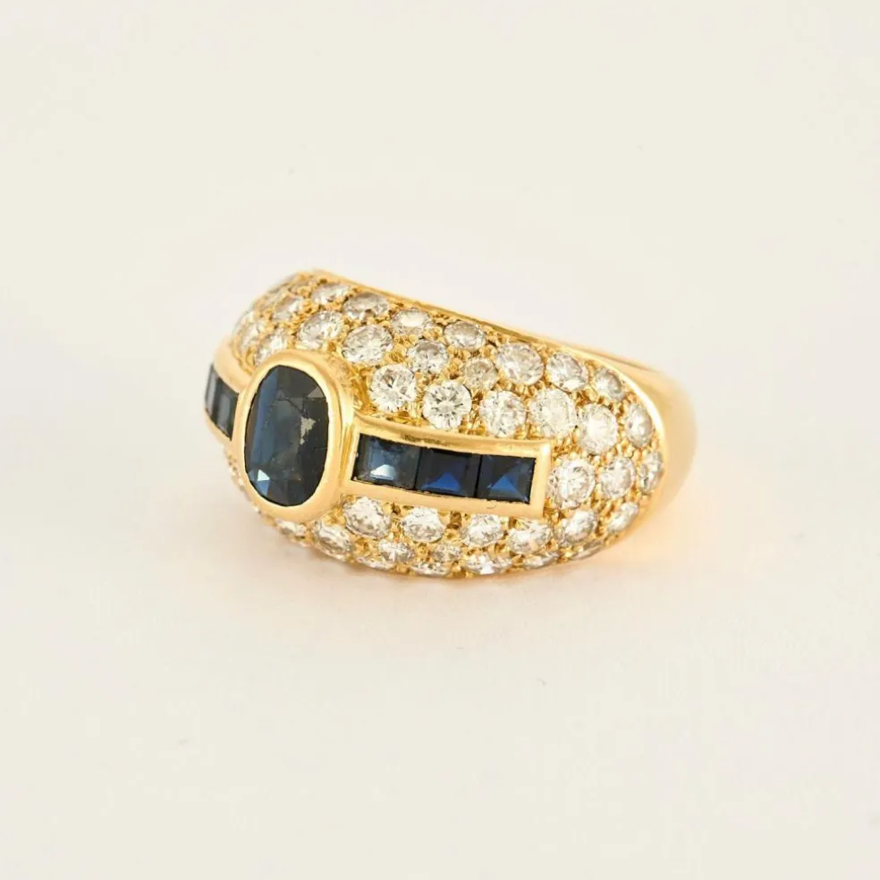 Bague or jaune pavage diamants saphirs