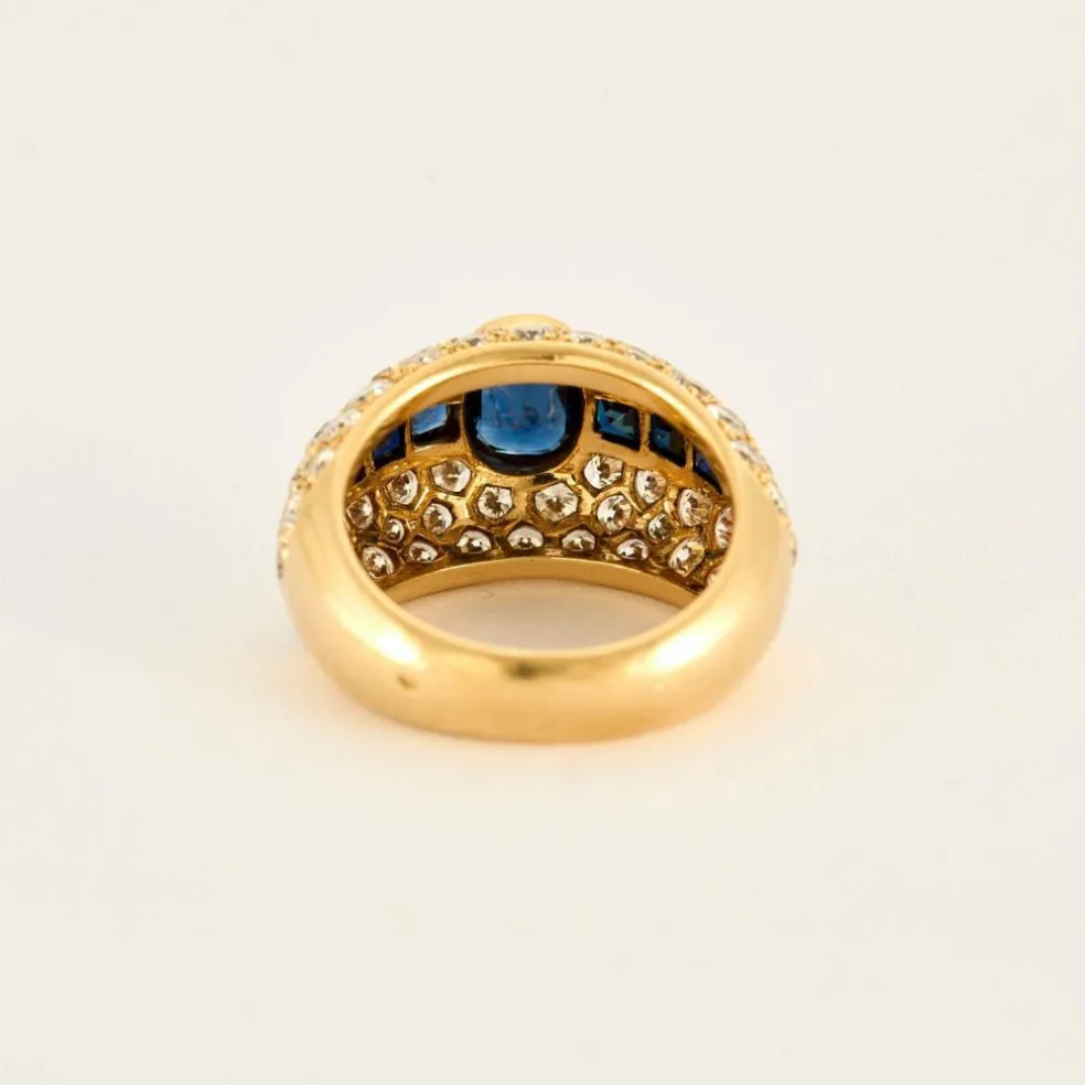 Bague or jaune pavage diamants saphirs