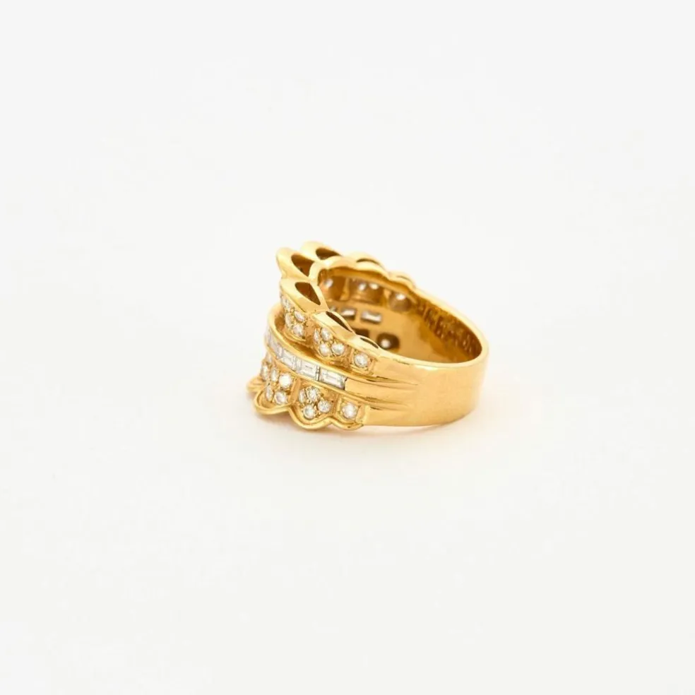 Bague or jaune pavage diamants