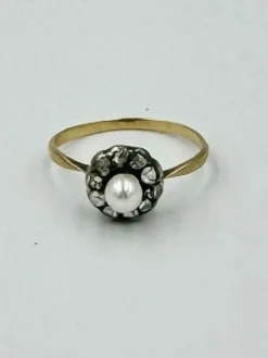 Bague or jaune perlé diamants
