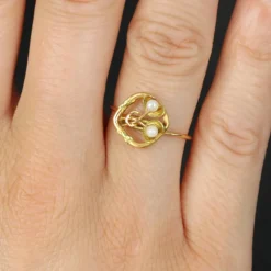 Bague or jaune perle ancienne