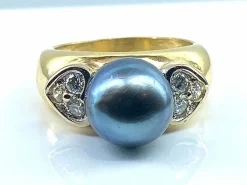 Bague or jaune, perle de Tahiti et diamants