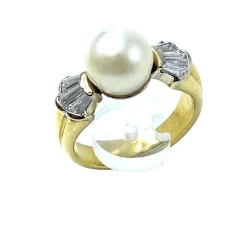 Bague Or jaune Perle Diamants.