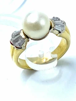 Bague Or jaune Perle Diamants.