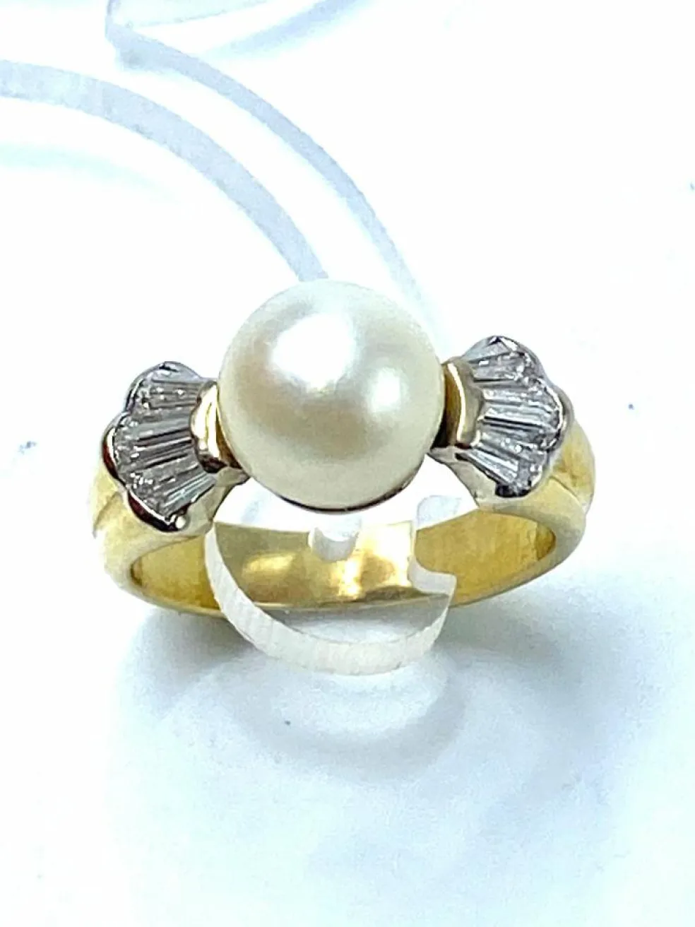 Bague Or jaune Perle Diamants.