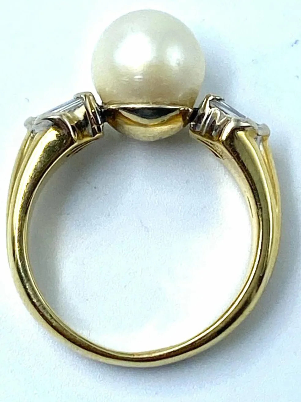 Bague Or jaune Perle Diamants.