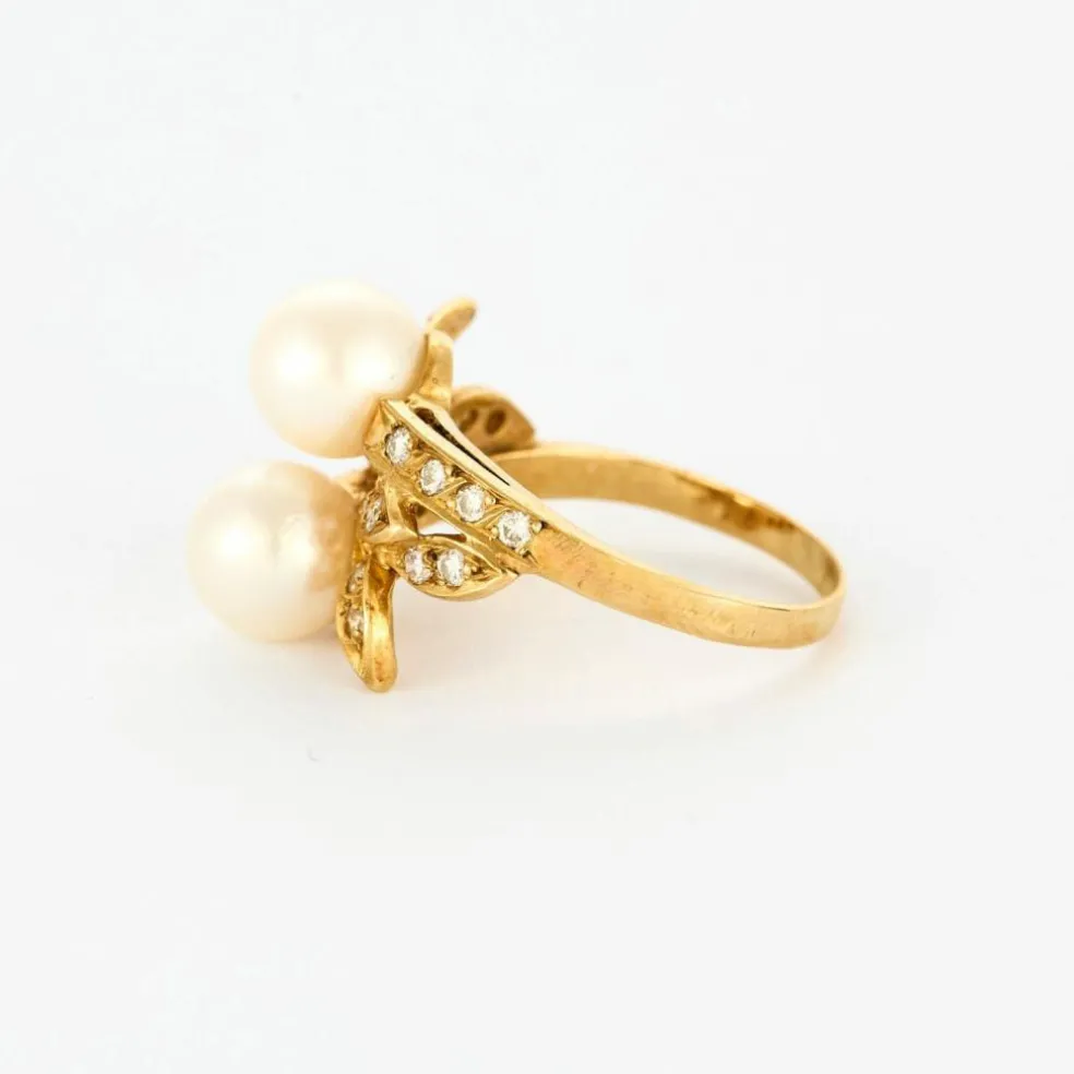 Bague or jaune, perles et diamants