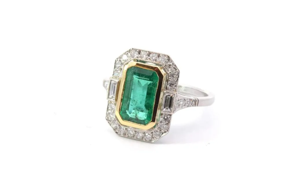 Bague Or jaune Platine Emeraude Diamant
