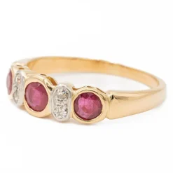 Bague Or jaune rubis