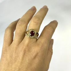 Bague Or jaune Rubis Diamants Saphir