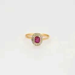 Bague or jaune rubis diamants