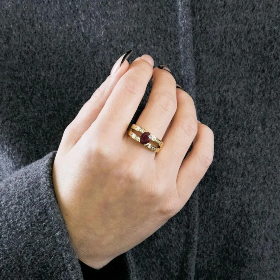 Bague or jaune rubis diamants