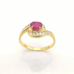 Bague Or jaune Rubis Diamants