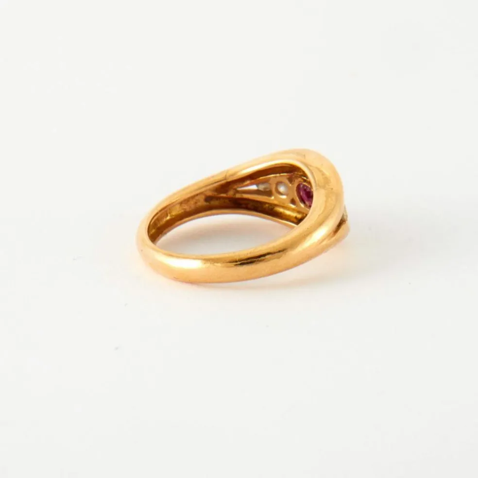 Bague Or jaune Rubis Diamants
