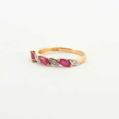 Bague Or jaune Rubis Diamants