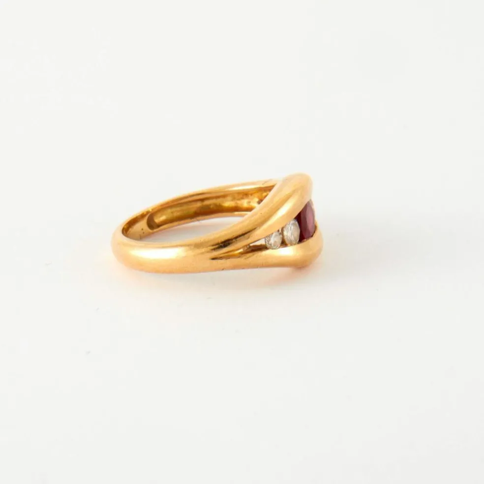 Bague Or jaune Rubis Diamants