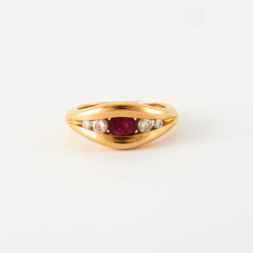 Bague Or jaune Rubis Diamants