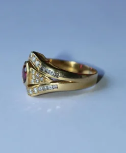 Bague or jaune rubis diamants
