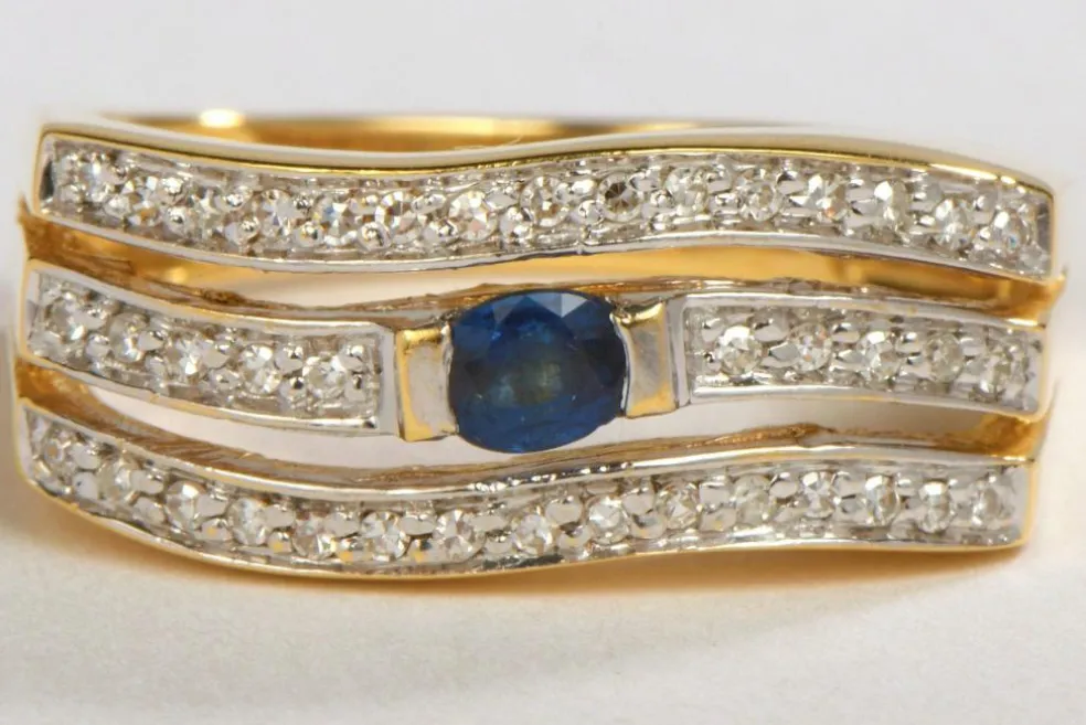 Bague Or jaune Saphir
