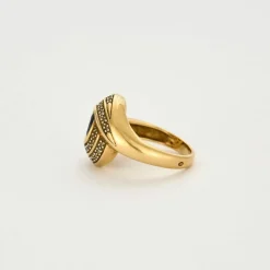 Bague or jaune saphir