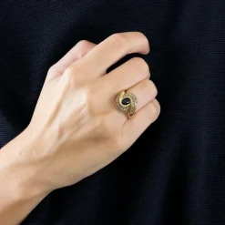 Bague or jaune saphir