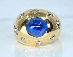 Bague or jaune saphir 5,10 carats Ceylan non chauffé et diamants