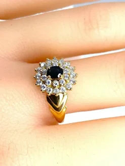 Bague or jaune saphir 26 diamants