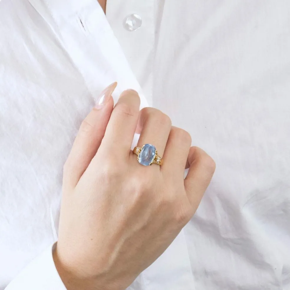 Bague or jaune saphir Ceylan clair et diamants