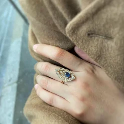 Bague or jaune saphir diamant