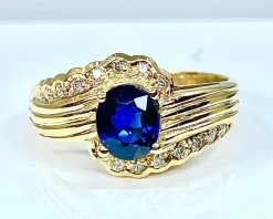 Bague Or jaune Saphir Diamants