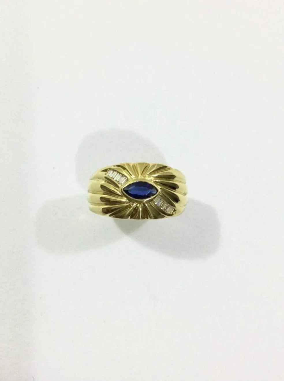 Bague Or jaune Saphir Diamants