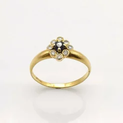 Bague or jaune, saphir, diamants