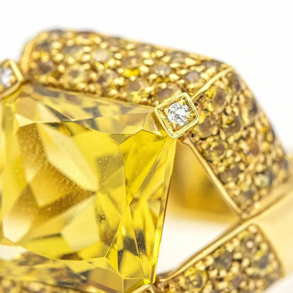 Bague Or jaune Saphir Diamants