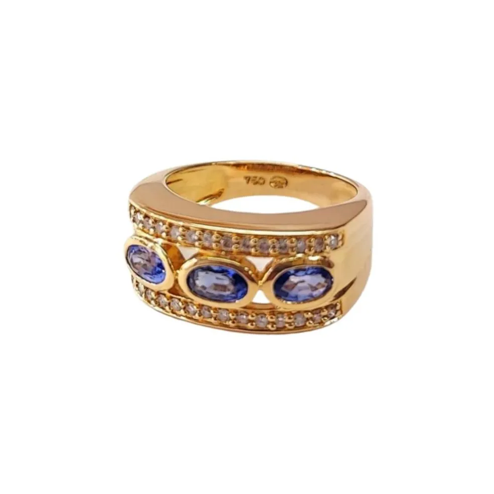 Bague or jaune, saphir et diamant