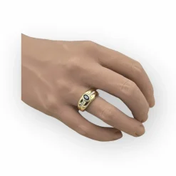 Bague or jaune saphir et diamants