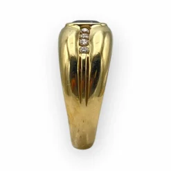 Bague or jaune saphir et diamants