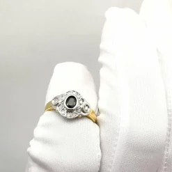 Bague or jaune saphir et diamants