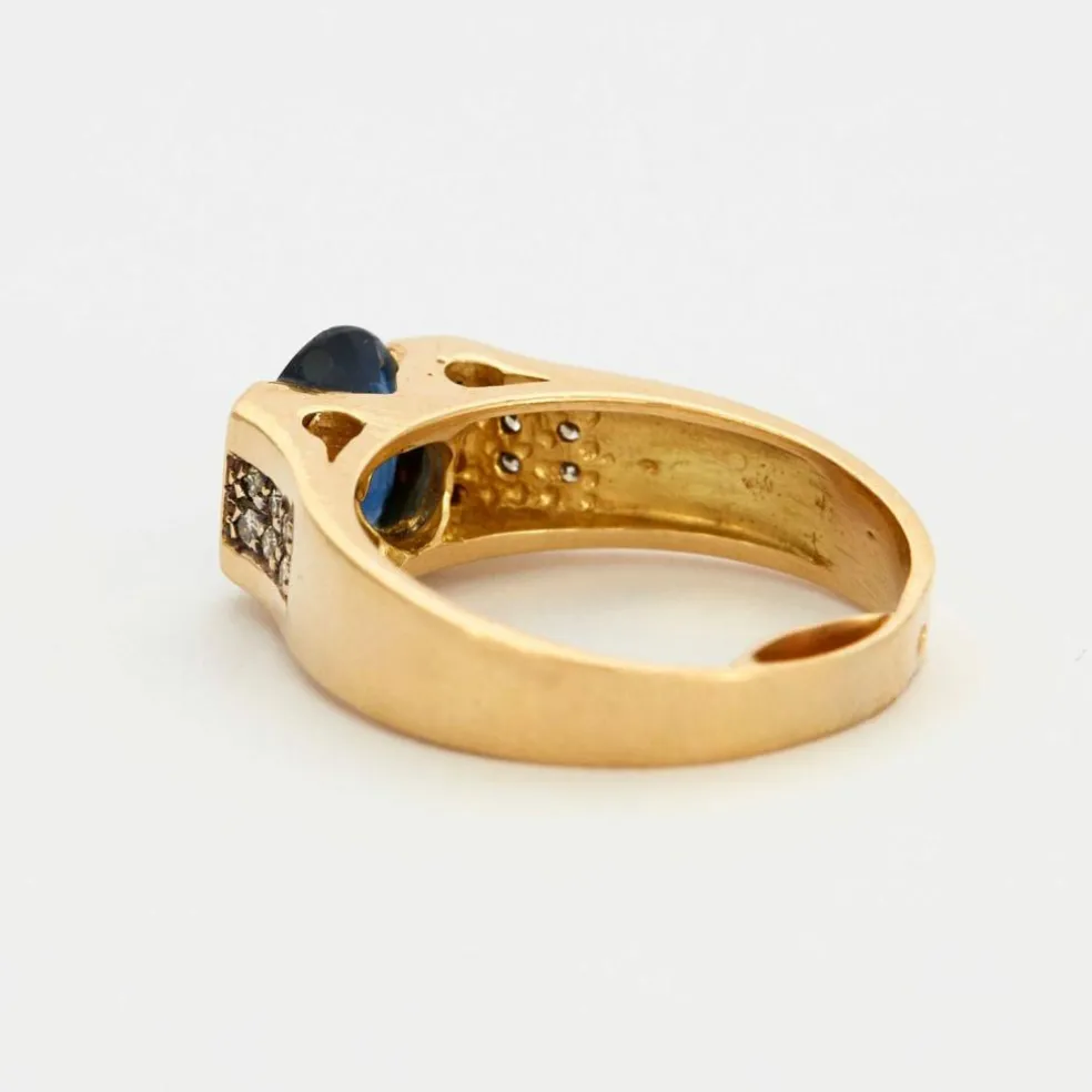 Bague or jaune saphir et diamants