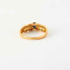 Bague Or jaune Saphir et éclats de diamants