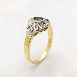 Bague or jaune saphir et diamants