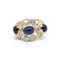 Bague or jaune saphir grenats diamants