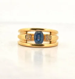 Bague or jaune saphir ovale et diamants