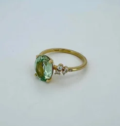 Bague or jaune saphir vert clair