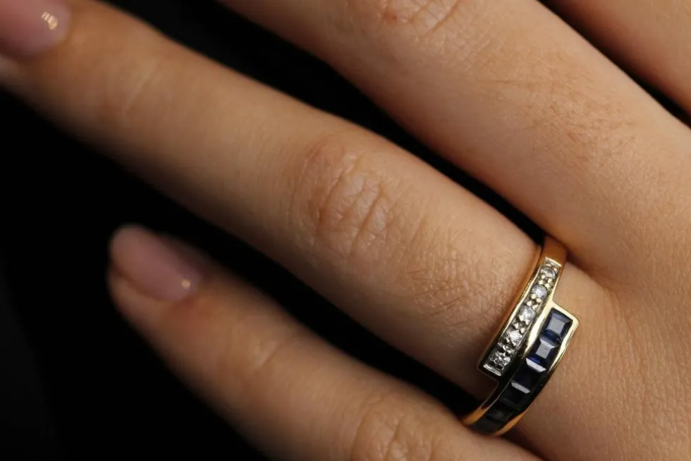 Bague Or jaune Saphirs Diamants