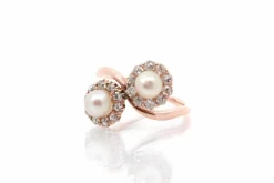 Bague or jaune sertie de diamants