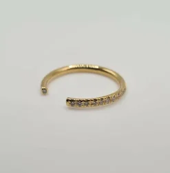 Bague or jaune sertie de diamants