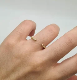 Bague or jaune sertie de diamants
